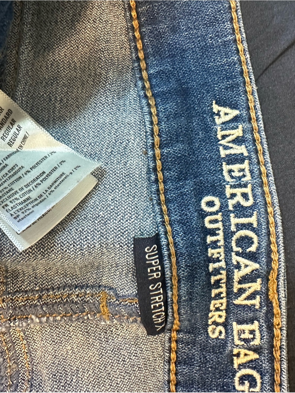American Eagle Outfitters Medium Blue High-Rise Wide Leg Jeans - Picture 5 of 10